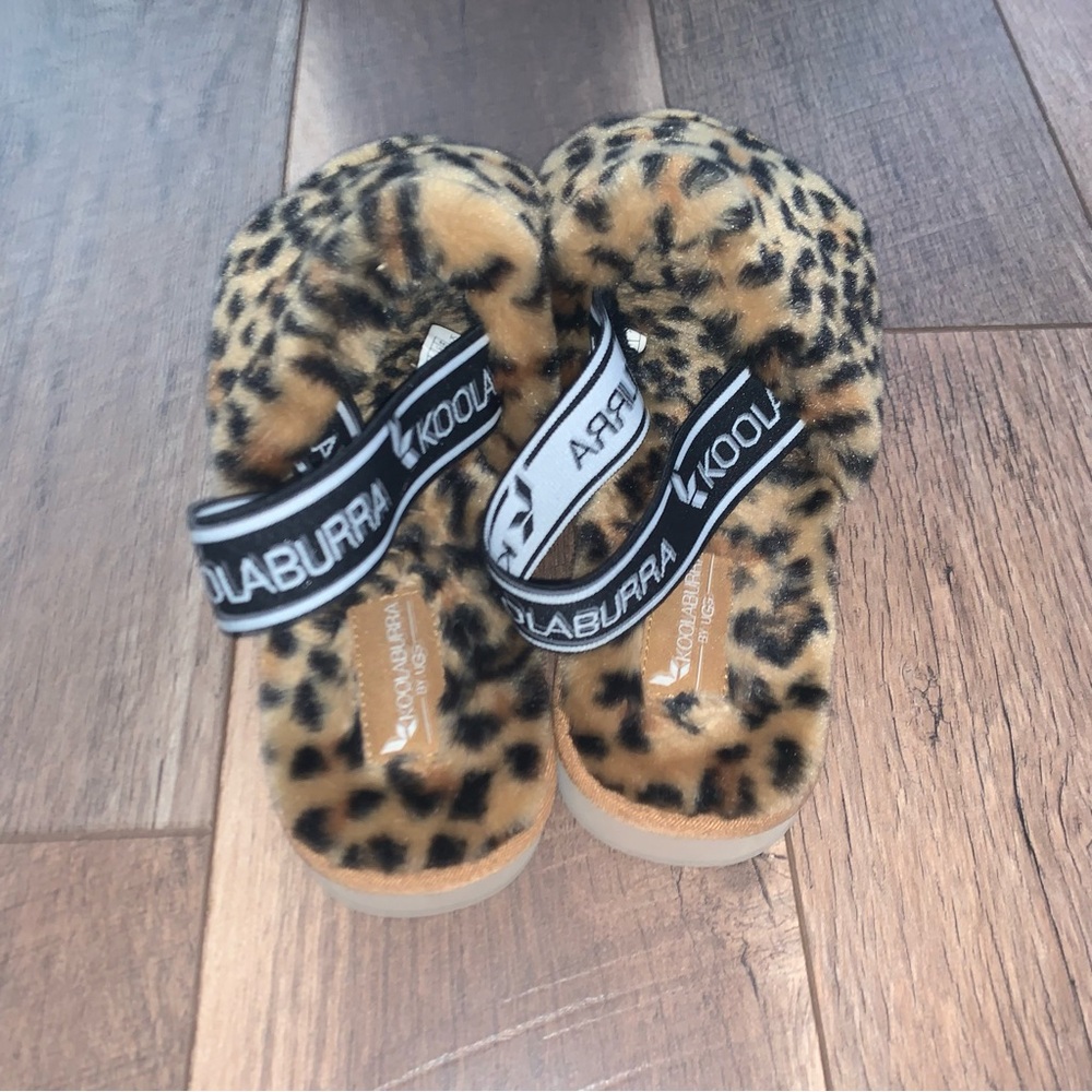 Ugg Koolaburra Cheetah Leopard Print Fuzzy Slippe… - image 3